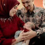 Potret Anak Kedua Vebby Palwinta yang Bikin Terpukau