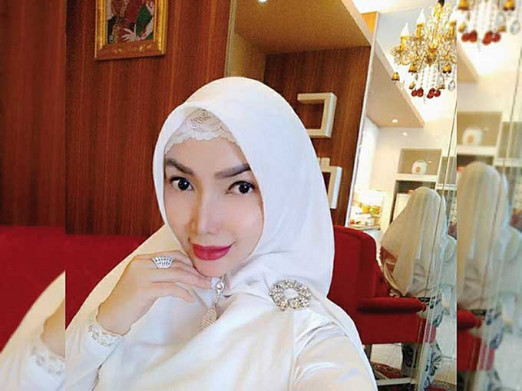 Geram dengan ART Yang Mencuri Perhiasannya, Roro Fitria Ajukan Syarat Damai