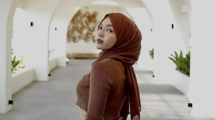 Usai Dilaporkan, Oklin Fia Sambangi MUI untuk Minta Maaf
