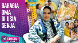 Bahagia Bunda Hetty Koesendang Rawat Cucu di Usia Senja