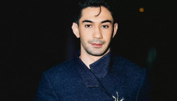 Alasan Reza Rahadian Jadi Mualaf Sejak Usia 19 Tahun