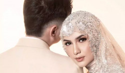 Terungkap Sosok Pria Misterius yang Foto Mesra dengan Irish Bella