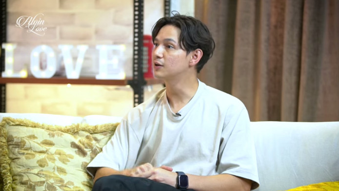 Jadi Mualaf, Marcell Darwin Minta Sang Istri Anggap Dirinya Anak Kecil
