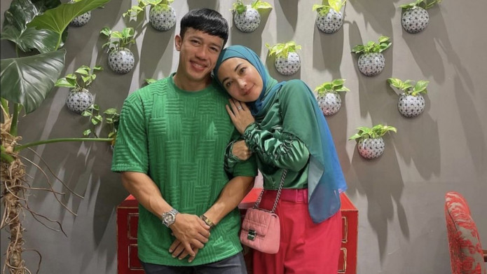 Ruri Repvblik Langsung Manggung Usai Keluar RS Pasca Kecelakaan
