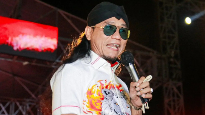 Kembali Aktif, Gus Miftah Terlihat Berdakwah di Klub Malam