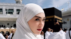 Unggah Video Tengah Umroh, Celine Evangelista Akhirnya Akui Telah Mualaf