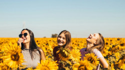 Jangan Dipaksa Happy Mulu! 4 Jurus Jitu Melawan Toxic Positivity