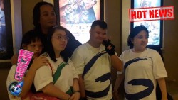 Hot News! Nonton Satria Heroes, Makki Ungu Ditemani Anak-anak Disabilitas