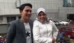 Gengsi Aditya Gumelar Gede Banget, Ely Sugigi Semakin Cinta